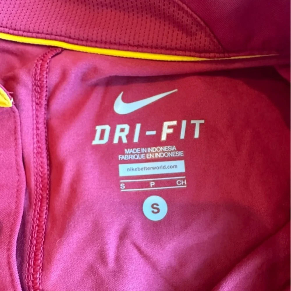 USC Trojans Men’s Nike polo shirt size small collegiate spirit wear red yellow - Picture 3 of 7